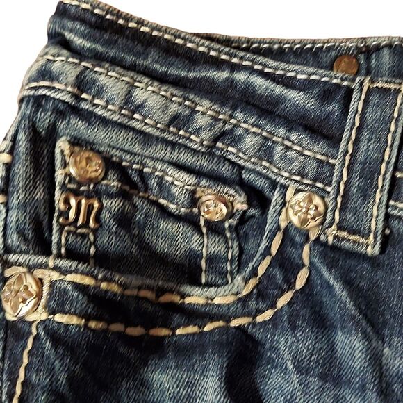 Y2K Women's Miss Me Capris Jeans size 27 - Picture 10 of 10